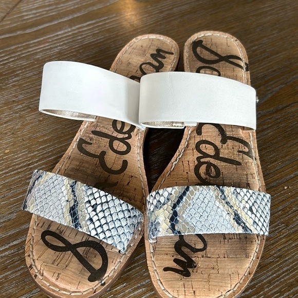 EUC Sam Edelman Gala Two Strap Low Wedge Sandals Women’s Size 8 - Picture 2 of 7